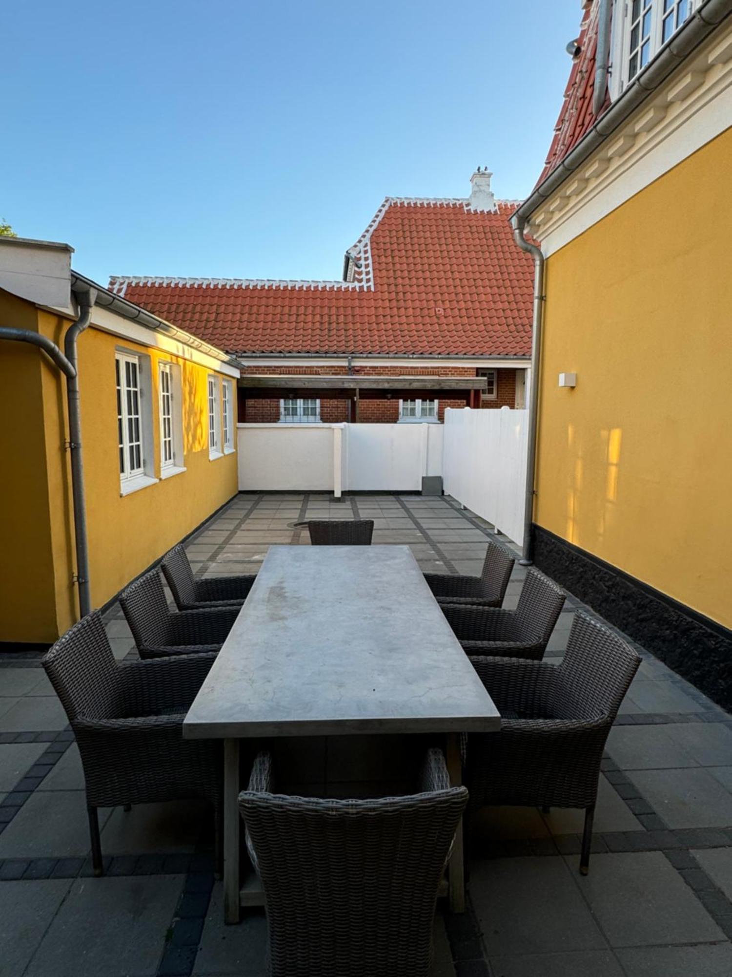 1 Skon Og Lyst Indrettet Feriehus I Skagen Extérieur photo
